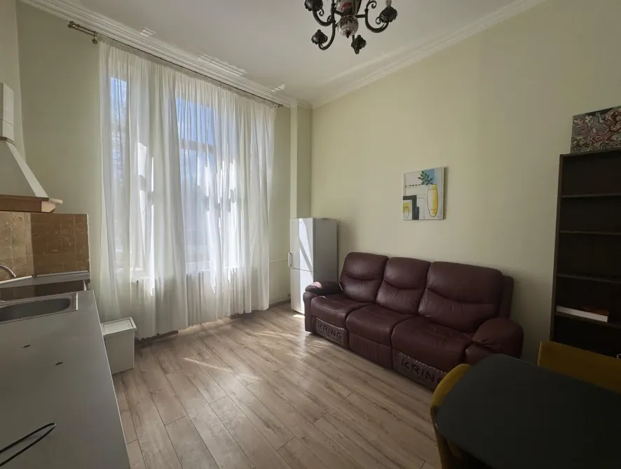 Inchiriere apartament renovat mobilat/utilat 2 camere in vila Cotroceni Medicina