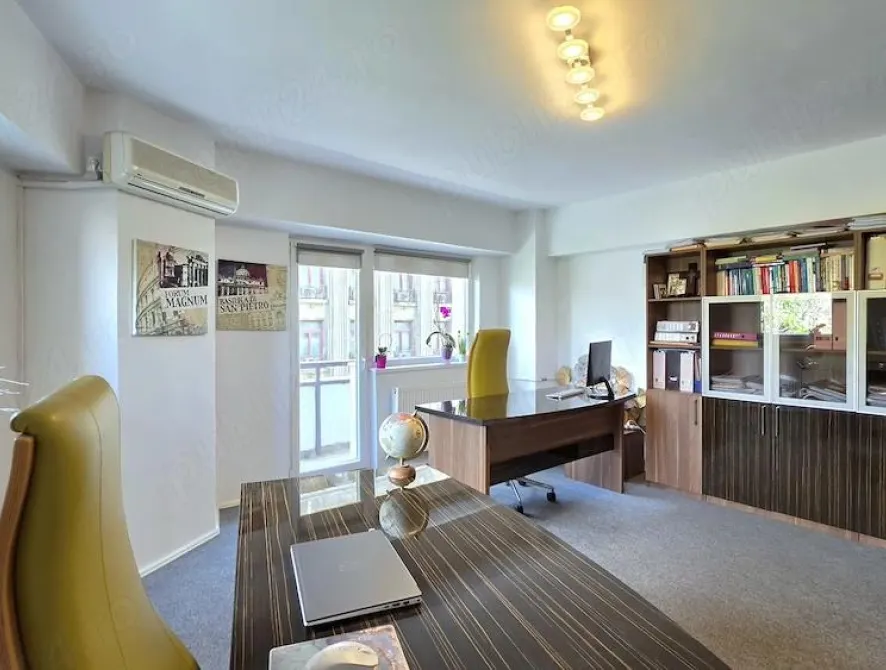 Vanzare apartament generos 4 camere 112mp ideal birouri/Airbnb/rezidenta Universitate metrou