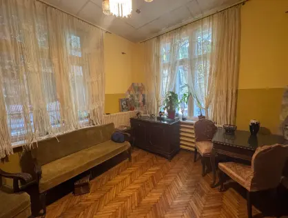 Vila Cotroceni | Teren 373mp | curte | Potential rezidential si investitional