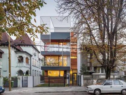 Vanzare imobil 2015 terase si curte Palatul Cotroceni