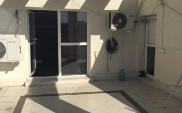 Inchiriere vila etajele 1+2+M Cotroceni metrou spital Eroilor imobil 2002