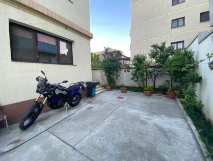 Vanzare vila D+P+2+pod ideala rezidenta/birouri Izvor