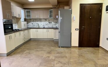 Inchiriere duplex etajele 4+5 terasa imobil 2010 Cotroceni