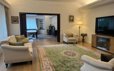 Vanzare jumatate vila arhitectura modernista Cotroceni garaje terasa 54mp