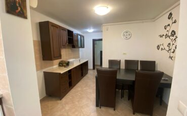 Inchiriere apartament trei camere 75mp trei balcoane Cotroceni Eroilor