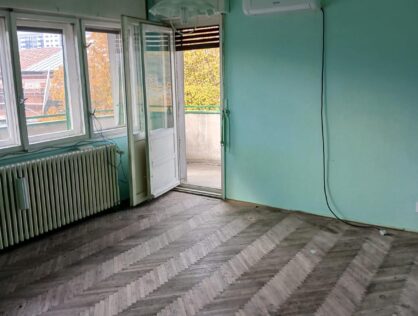 Vanzare apartament patru camere garaj boxa Palatul Cotroceni