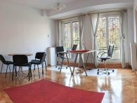 Vanzare apartament doua camere hochparter boxa Palatul Cotroceni
