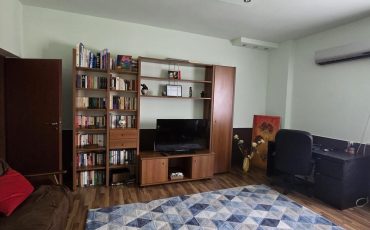 Vanzare apartament doua camere mobilat/utilat bloc rusesc Academia Militara Cotroceni