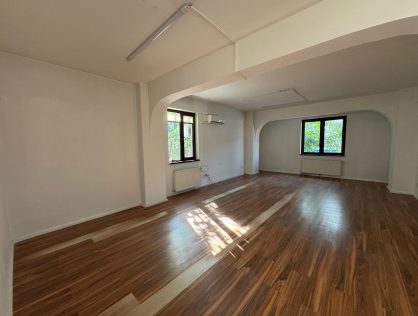Inchiriere apartament spatios trei camere etaj doi plus mansarda Cotroceni Romniceanu