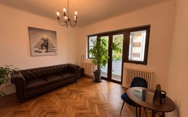Inchiriere apartament coworking trei camere mobilat/utilat in vila Palatul Cotroceni