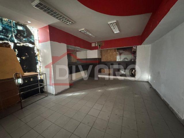 Vanzare spatiu comercial 70mp vitrina stradal ideal magazin/cafenea Kogalniceanu Cismigiu