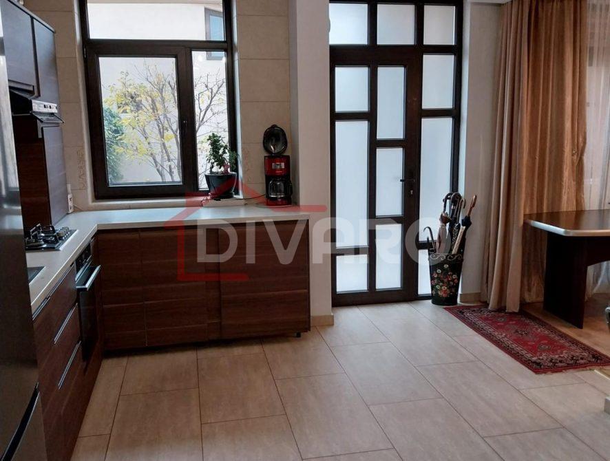 WhatsApp Image 2025-11-17 at 16.54.05 (2)