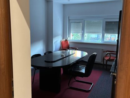 Inchiriere apartament patru camere ideal firma imobil 2000 Cotroceni Medicina